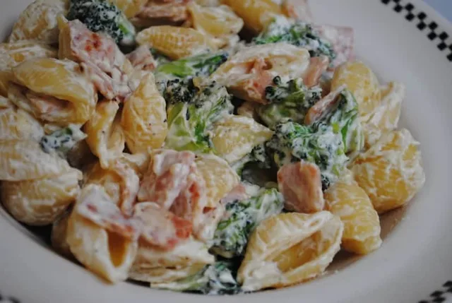 Creamy Broccoli and Bacon Pasta recipe