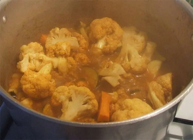 Vegetarian Cauliflower Curry