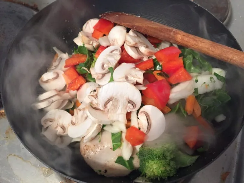 9 Ways To Eat Healthier in the New Year