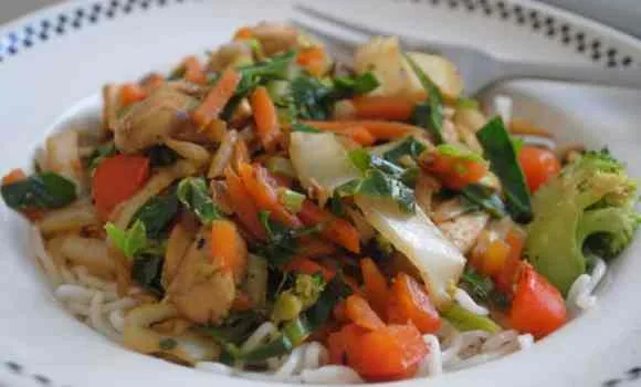 Easy Chinese chicken stir-fry 2