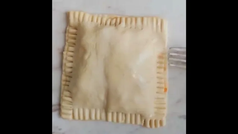 Greggs Sausage, Bean and Cheese Melt recipe - 3