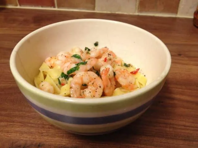 Quick and Easy: Prawn Linguine