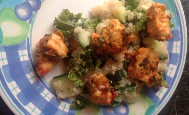 Quinoa and Kale chicken salad lunch