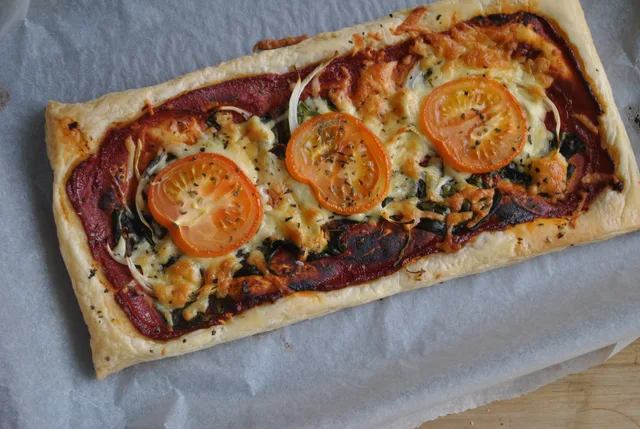 Spinach tomato vegetarian puff pastry tart recipe - 1 (1)