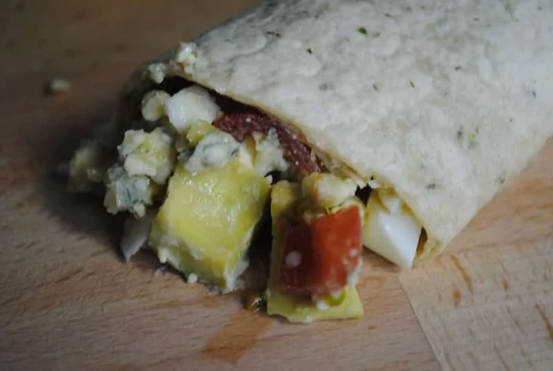 Vegetarian Egg and Avocado Wraps recipe
