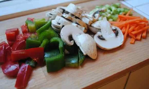 beef veg stir fry noodle 1