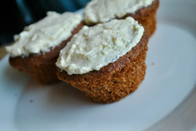 carrot cake cupcakes recipe - 3