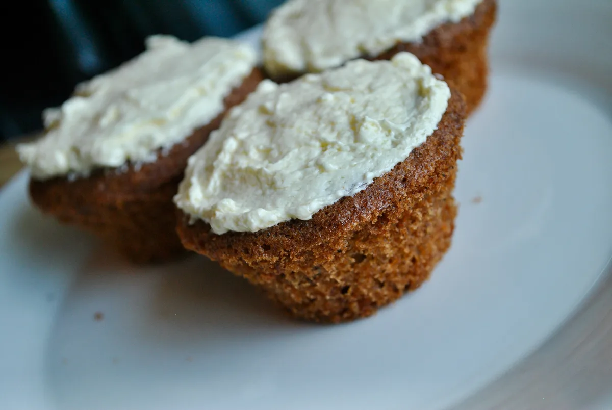 carrot cake cupcakes recipe - 3