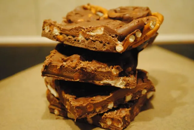 Munchy Chocolate pretzel block