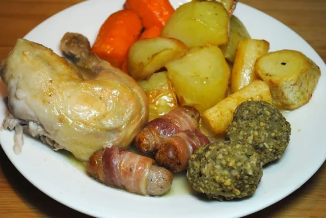 Ultimate Christmas Dinner Recipe on a Student Budget