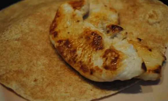 crunchy spicy chicken wrap2