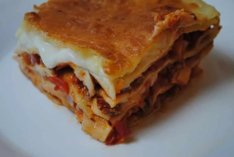 Simple beef lasagne student recipe