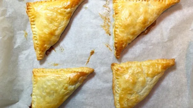 Puff Pastry Mince Pie Turnovers recipe