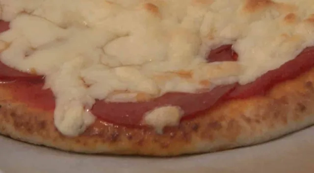 Super Simple Naan Pizza Recipe