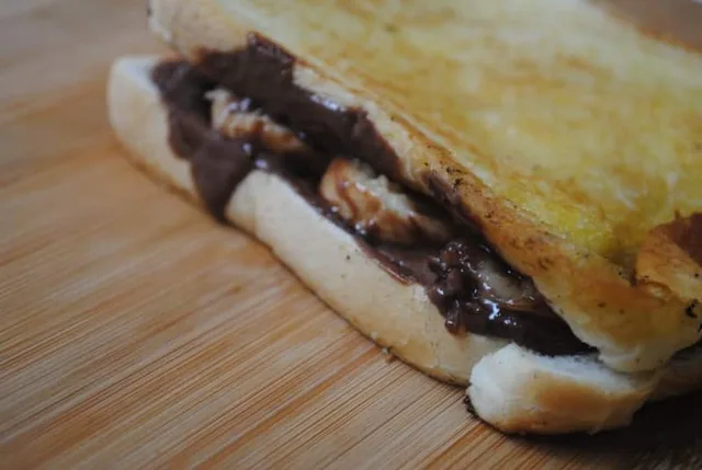 Nutella and banana toastie recipe
