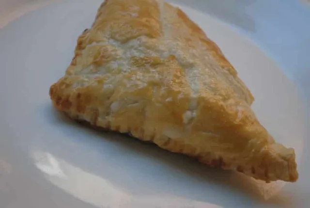 Easy Nutella Turnovers