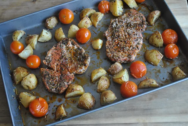 paprika pork potatoes recipe - 1