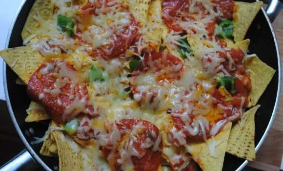 pizza nachos 2