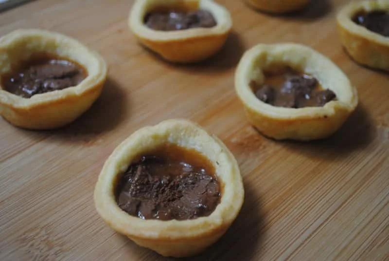 2 ingredient Rolo tarts recipe