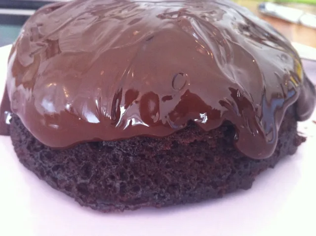Quick microwave chocolate cake
