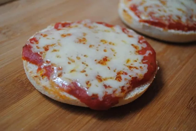 Super quick pizza muffin recipe