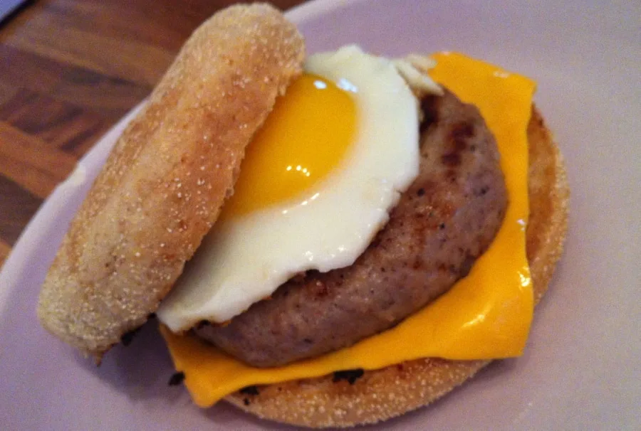 Fast and simple Breakfast burger recipe