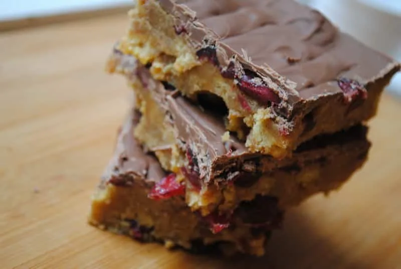 Super simple refrigerator cake