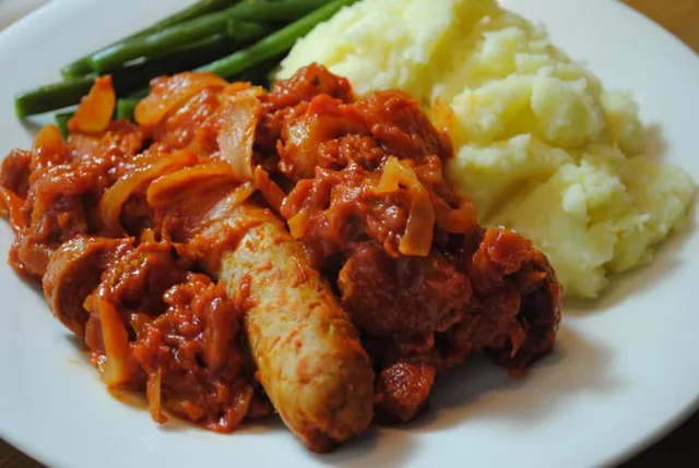 Spicy sausages and mash recipe