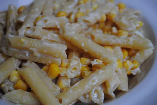 Easy Cheese & Sweetcorn Pasta