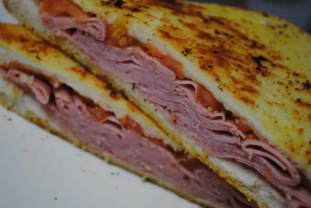 Super simple ham and tomato toastie (without a toastie maker!)