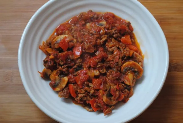 Simple Bolognese student recipe and how to