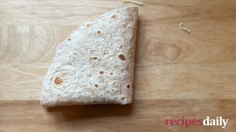 Folded wrap into quarters