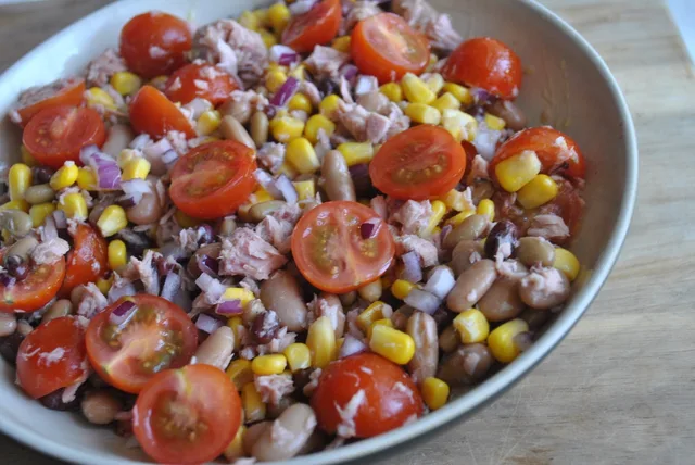 tuna bean salad - 1