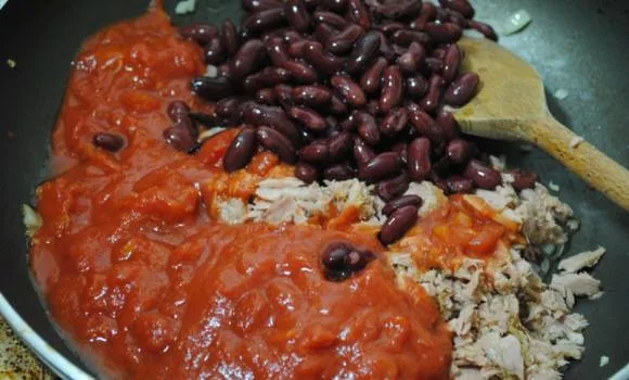 tuna chilli con carne recipe 2