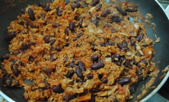 tuna chilli con carne recipe 4